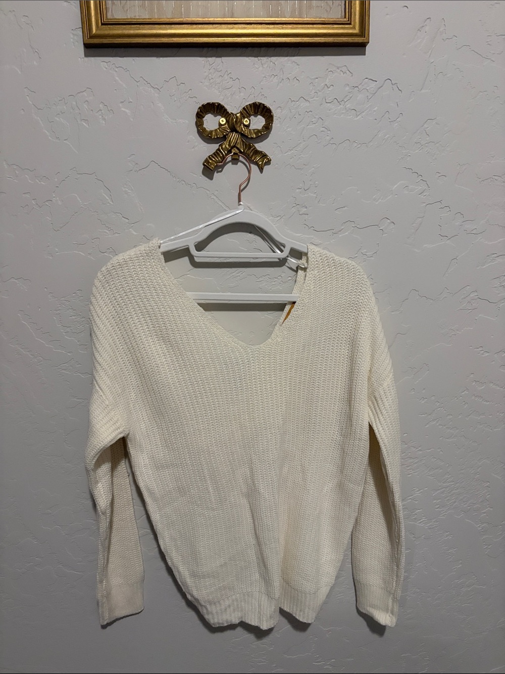 Classic V-Neck Knit Sweater - Cream